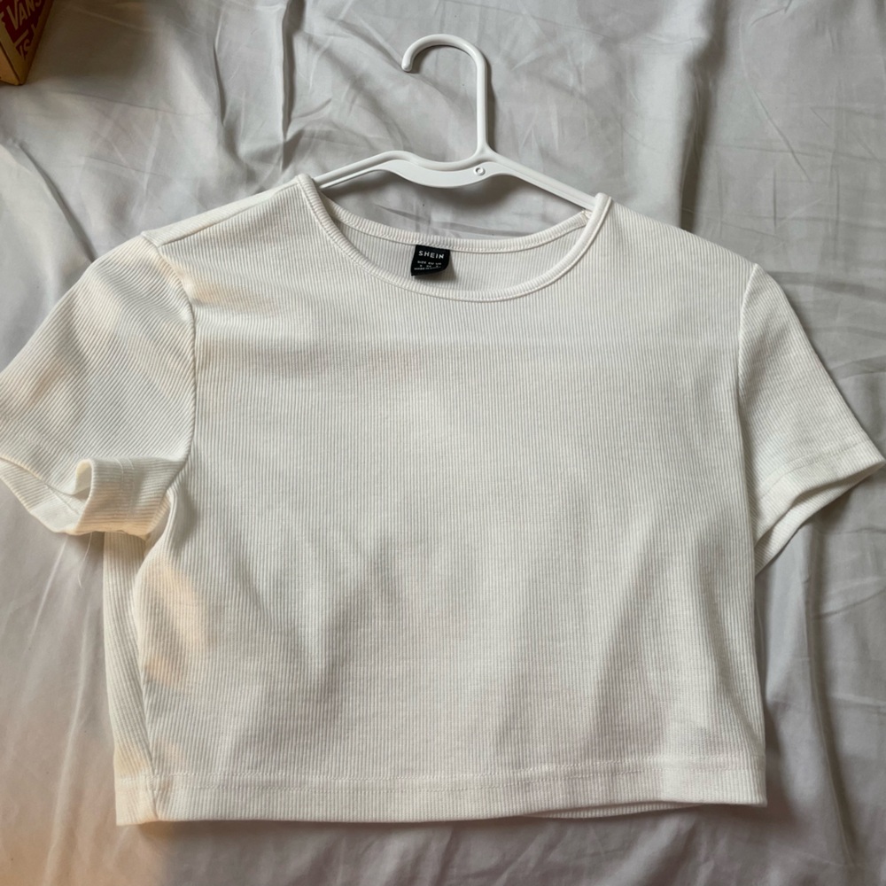 SHEIN white crop top